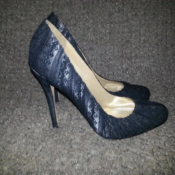 BADGLEY MISCHKA-BRYNN-Black Lace and Nude Pumps-Size 7.5M-Excellent - Picture 5 of 8